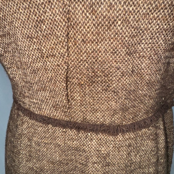 CAROLINA HERRERA: Old Elegance Brown Tweed Dress (v) - Picture 4 of 13